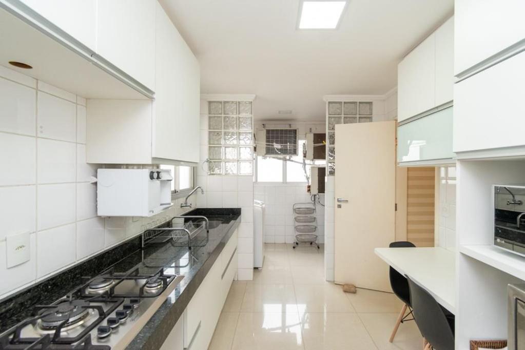 Apartamento De 3 Quartos No Setor Bueno - Dlz0302 Apartamento *