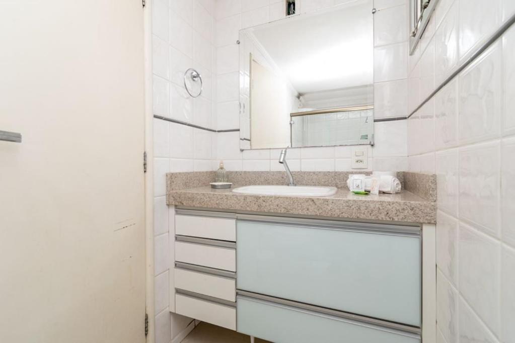 Apartamento De 3 Quartos No Setor Bueno - Dlz0302 Apartamento